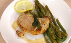 Friptura de porc cu salvie si lamaie