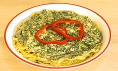 Paste cu crème fraiche și spanac