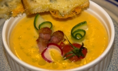 Supă cremă de cartofi dulci cu praz