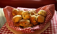 Pogăcele cu spanac și cașcaval