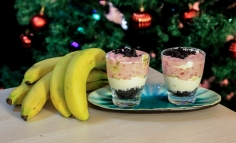 Desert cu banane și zmeură