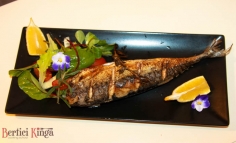 Macrou prăjit cu rozmarin și ghimbir