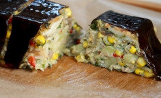 Umplutură vegetariană de Paște cu vinete