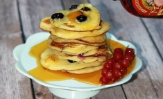Pan cake cu afine