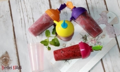 Înghețată de coacăze negre